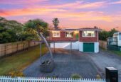 Owners upsizing, once in 20 years, brick 3 beds house on 675m2 section, 16 Thornlow Street, Glendene, Auckland