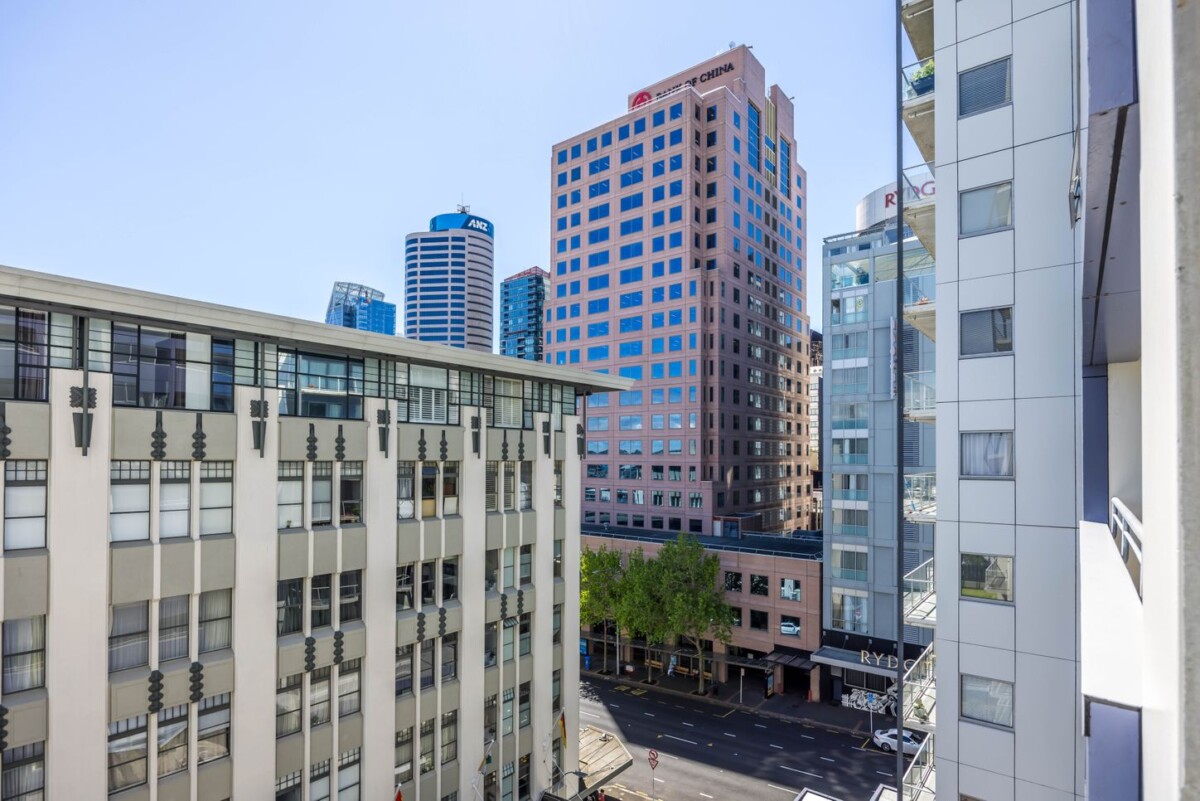 Freehold 92m² 2 beds 2 baths apartment, 604/47 Hobson Street, Auckland Central, Auckland