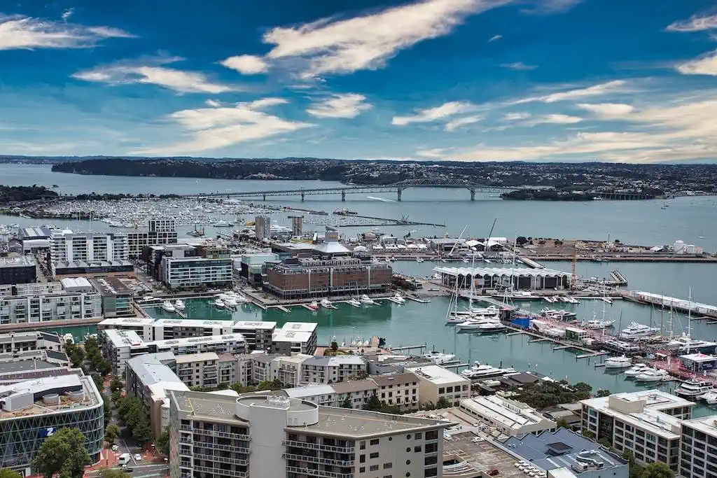 Freehold 71sqm 2 beds 2 baths 1 car park apartment, 3002/32 Swanson Street, City Centre, Auckland
