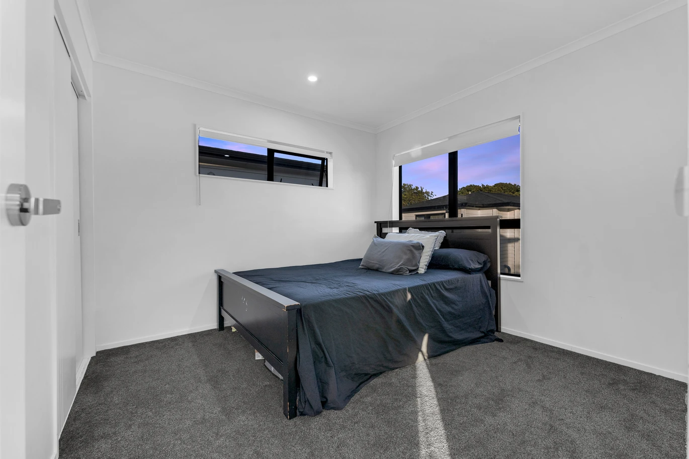 Prime School Zone, standalone 4 beds brick and weatherboard home, one ensuite downstairs, 2C Wilmshurst Avenue, Papatoetoe, Auckland