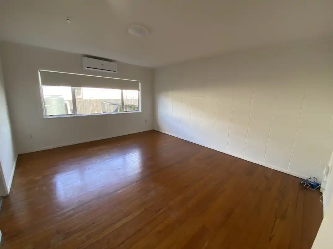 For rent, 2 beds 1 bath unit, Available now, 5B Browns Road, Manurewa, Auckland