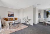 Renovated & Freestanding 3 beds home, 2/9 Porchester Road, Papakura, Auckland