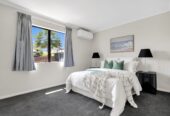 Renovated & Freestanding 3 beds home, 2/9 Porchester Road, Papakura, Auckland