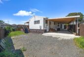 Must sell, Relationship Split, no Plan B, 2 beds house on 1/2 share of 782sqm section, minutes to Manukau shopping centre, 74B Trevor Hosken Drive, Wiri, Auckland