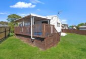 Must sell, Relationship Split, no Plan B, 2 beds house on 1/2 share of 782sqm section, minutes to Manukau shopping centre, 74B Trevor Hosken Drive, Wiri, Auckland