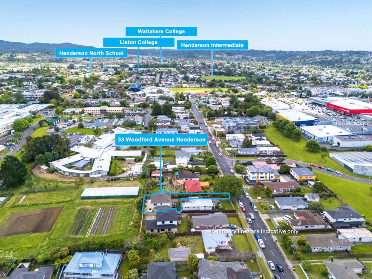 Relocating Vendors, 3 beds house, in one of Henderson’s most loved pockets, 33 Woodford Avenue, Henderson, Auckland