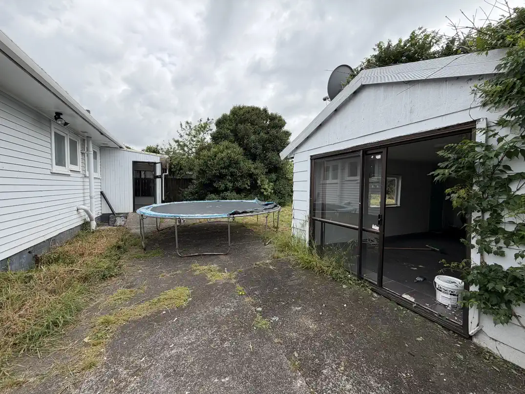 For rent, 3 beds 2 baths house, Available now, 104 Beaumont Way Extension, Manurewa, Auckland