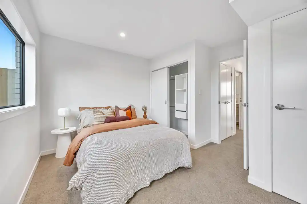 Brandnew 3 beds home with 2 car parks, Just a short distance to Browns Bay Beach and Albany Mall, 18 Kanapa Road, Albany, Auckland
