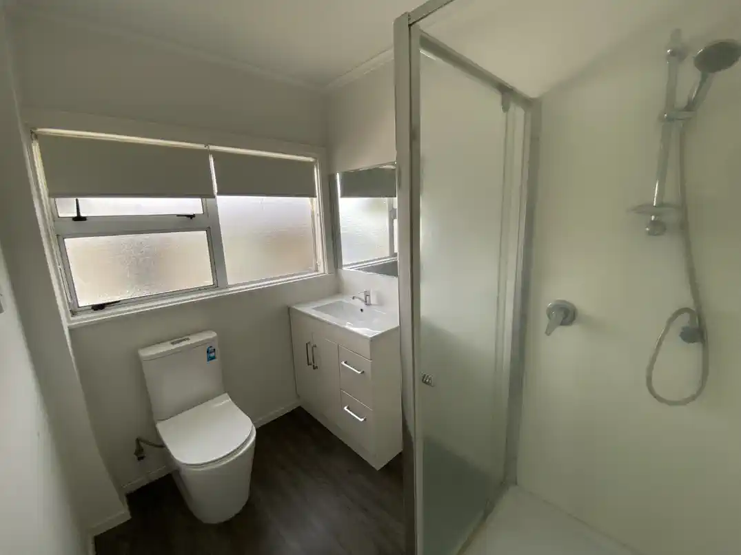 For rent, 2 beds 1 bath unit, Available now, 5B Browns Road, Manurewa, Auckland