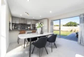 Avondale College zone, Brick & Tile 3 beds house on 367m² section, 134B Avondale Road, Avondale, Auckland