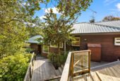 Family Selling To Go Own Direction, 5 beds house on 1184m2 section, Moments from school, shops, etc, 8F Roseberry Avenue, Birkenhead, Auckland