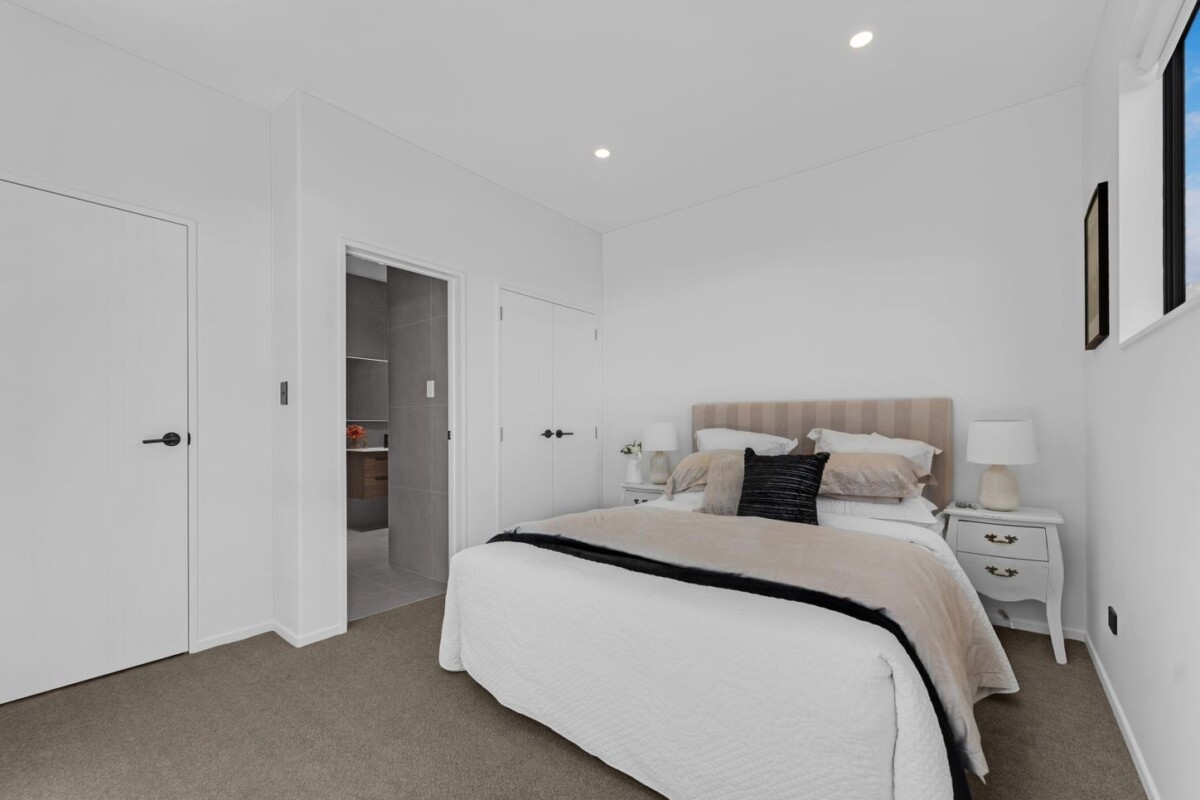 Must Sell – Urgent, a 10-year Master Builder Guarantee, Brandnew 3 beds house on 204m2 section, Builder ready to move, 26  Nanjing Road, Pukekohe, Auckland