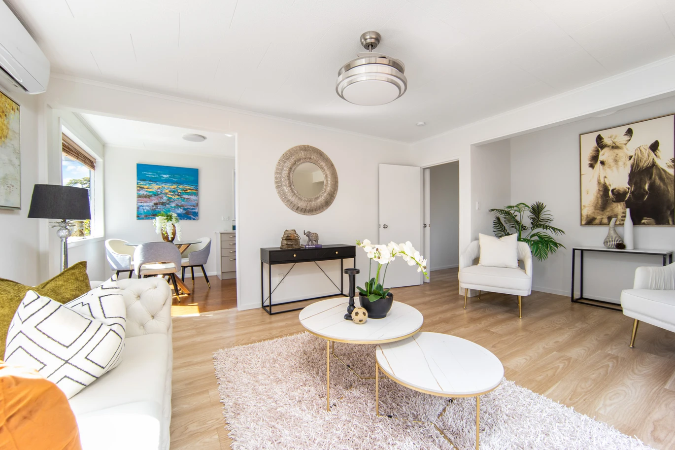 3 beds house on 675m² section, Walk to Green Bay Schools, 90 Lantana Road, Green Bay, Auckland