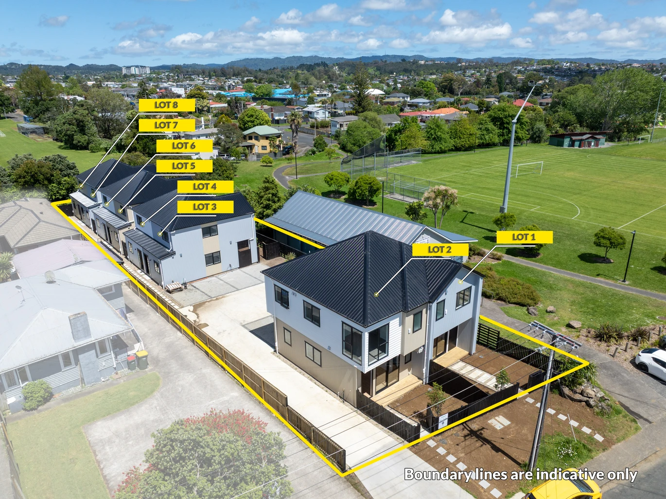 Brandnew, Smart Layout Parkside 3 beds 2 baths home with car park, moments from shopping centres, 7/18 Albert Road, Kelston, Auckland