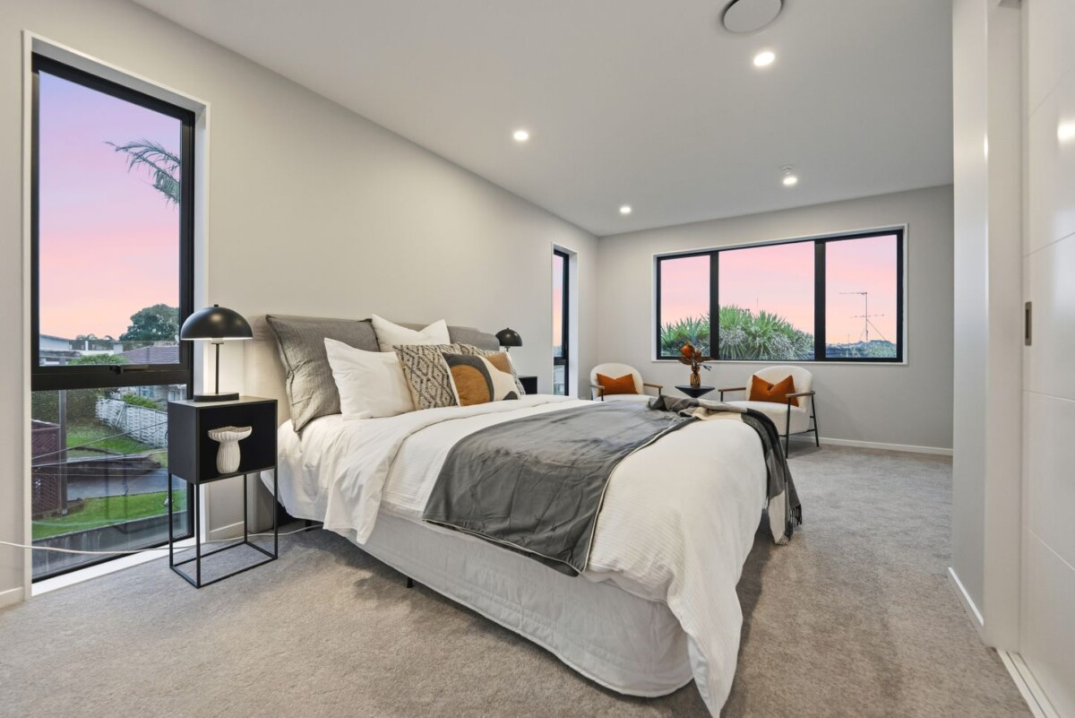 Double Westlake school zone, brand-new freestanding 5 beds home, 3/8 Catalina Crescent, Forrest Hill, Auckland