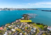 Must sell, Vendors circumstances change, Move-in ready, Top schools zone, Sea views, Renovated 4 beds home, 3/3 Bayswater Avenu, Bayswater, Auckland