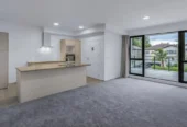 For rent, 2 bed 1 bath apartment, Available from 19th of Jan-26, 19/11 Carlos Drive, Flat Bush, Auckland