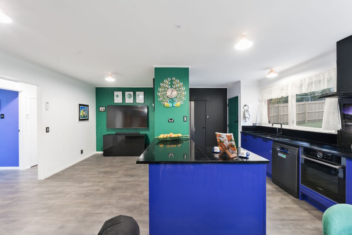 Owners upsizing, once in 20 years, brick 3 beds house on 675m2 section, 16 Thornlow Street, Glendene, Auckland