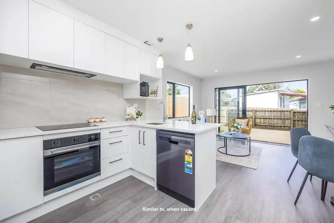 Overseas Developer Cashing Out, Freehold 3 bedrooms townhouse, Currently tenanted,, Lot 1/8 Blanes Road, Weymouth, Auckland