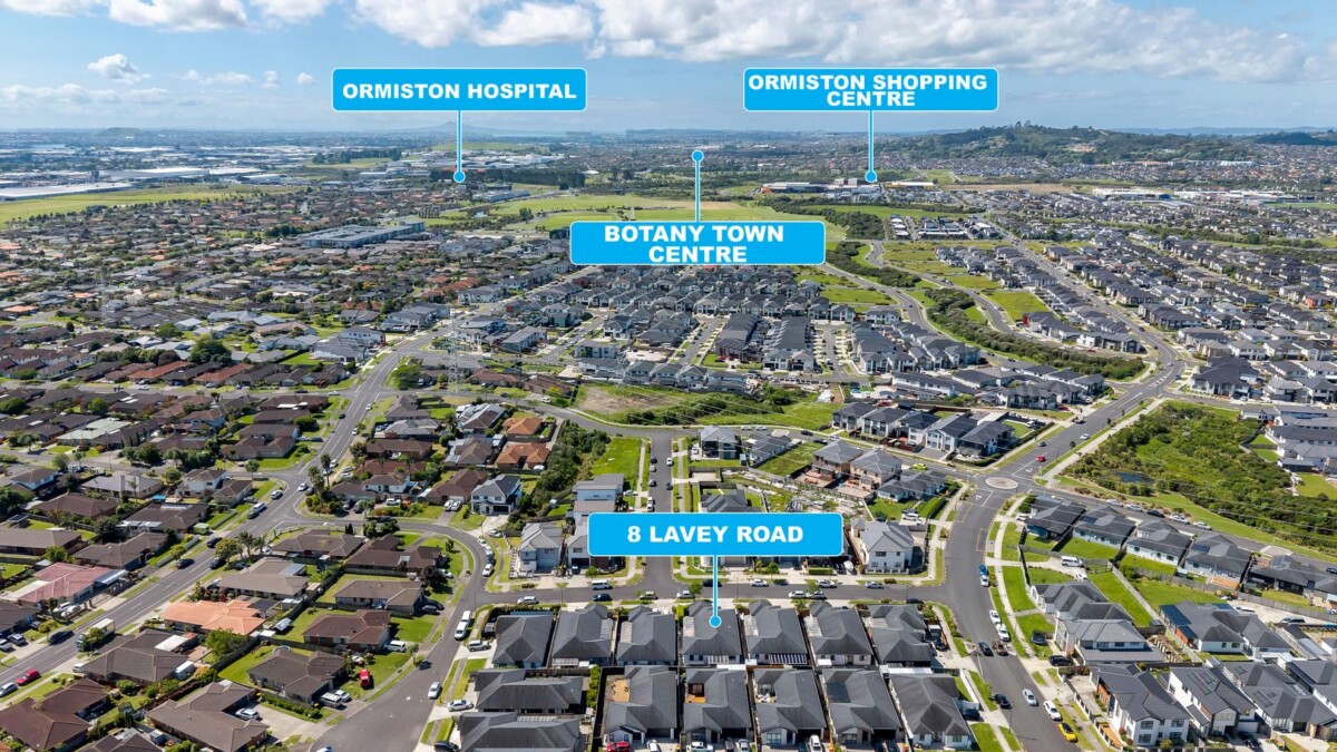 Dual-living, flexible 3+2, 5 beds house on 364m2 section, 8 Lavey Road, Flat Bush, Auckland