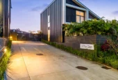 Vendor cashing out, freehold 2 beds 1 bath home with car park, Walks to St Heliers village, Currently occupied by tenants and can be delivered with vacant possession on settlement, 17/37 Glen Atkinson Street, St Heliers, Auckland
