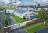 For rent, 3 beds 1 bath 1 Utility room house, Available from November 20, 12 Gray Avenue, Mangere East, Auckland