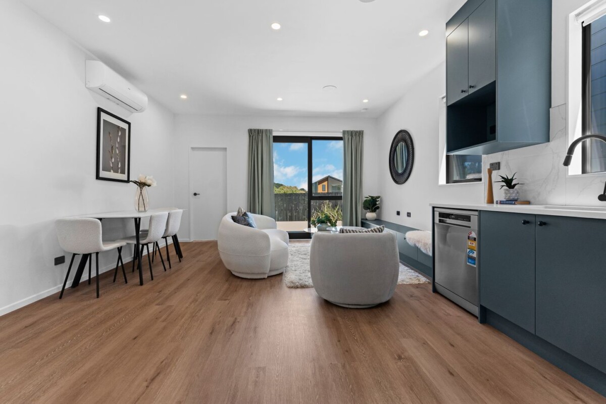 Must Sell – Urgent, a 10-year Master Builder Guarantee, Brandnew 3 beds house on 204m2 section, Builder ready to move, 26  Nanjing Road, Pukekohe, Auckland