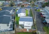 For rent, 3 beds 1 bath 1 Utility room house, Available from November 20, 12 Gray Avenue, Mangere East, Auckland