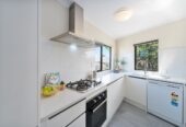 3 beds 3 baths home, walks to Dress Smart, Onehunga Mall, Royal Oak Mall, 870B Manukau Road, Royal Oak, Auckland