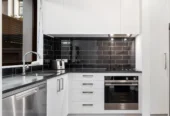 Vendor cashing out, freehold 2 beds 1 bath home with car park, Walks to St Heliers village, Currently occupied by tenants and can be delivered with vacant possession on settlement, 17/37 Glen Atkinson Street, St Heliers, Auckland