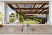 Move-in ready, Renovated 3 beds house, Located directly across from Glendene Reserve and playground, 6 Thornlow Street, Glendene, Auckland