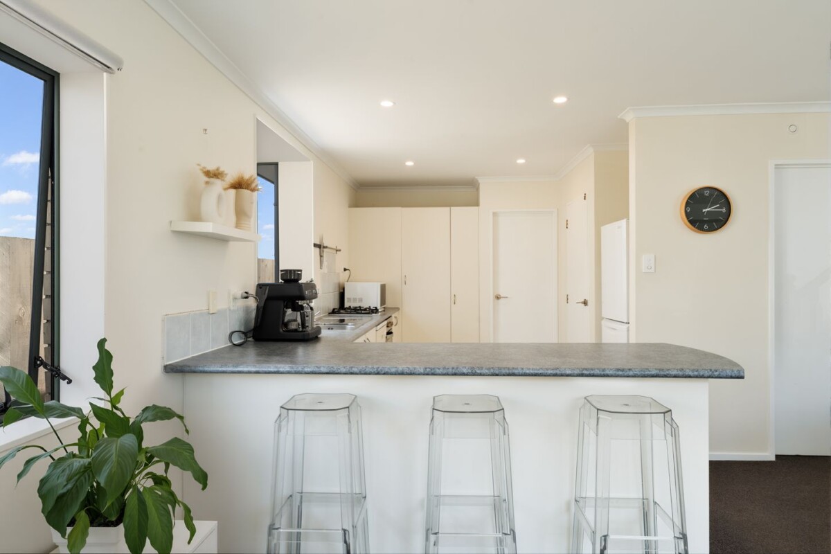 Relocating Vendors, 3 beds house, in one of Henderson’s most loved pockets, 33 Woodford Avenue, Henderson, Auckland