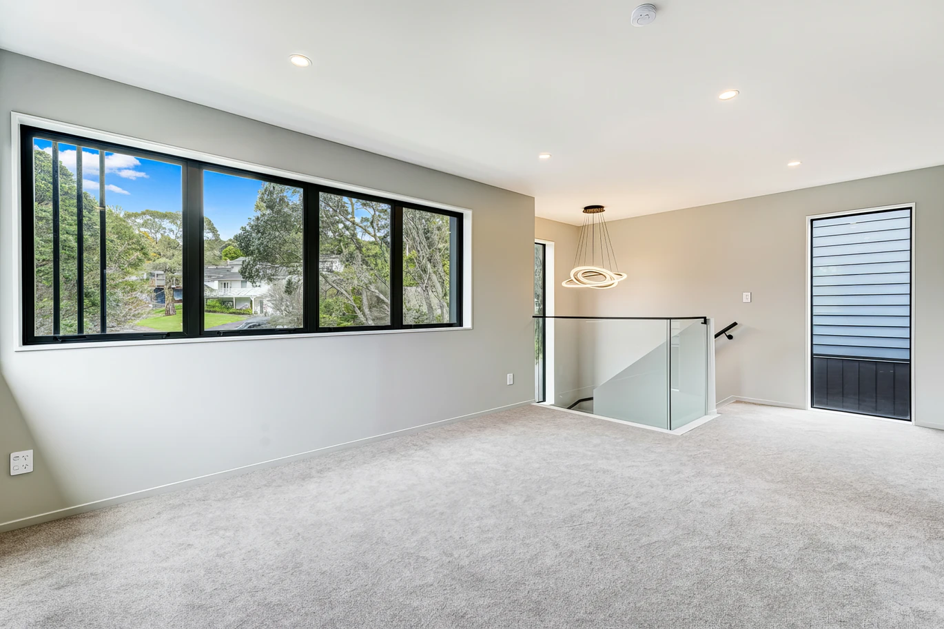 DoubleWestlake school zone, move-in ready, brandnew standalone 4 beds home, 2 Kama Place, Sunnynook, Auckland