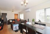 For rent, Macleans school zone, Water Included, 2 beds 1 study room, 1 bath house, Available 20th Nov, Mellons Bay, Auckland