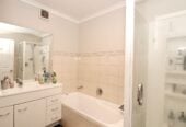 For rent, Macleans school zone, Water Included, 2 beds 1 study room, 1 bath house, Available 20th Nov, Mellons Bay, Auckland