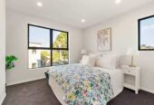 For rent, WINZ ok, 2 beds + study room, 1.5 bath townhouse, Available 26th Nov, Sunnyhills, Auckland