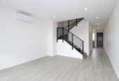 For rent, 3 beds 2 baths townhouse, Available from 27th Nov, 8 Serpent road, Flat Bush, Auckland