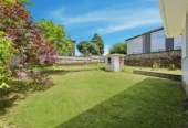 Ignore CV & Estimates – Bring ALL Offers, motivated owners want it sold, 3 beds house on 680m² section, literally next to the park, 37A Preston Avenue, Mount Albert, Auckland