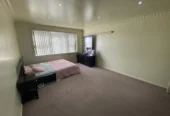 For rent, Fully Furnished 3-Beds 1 bath Apartment, 2 car parks, Available from 22th December, 1/24 Atkinson Avenue, Otahuhu, Auckland