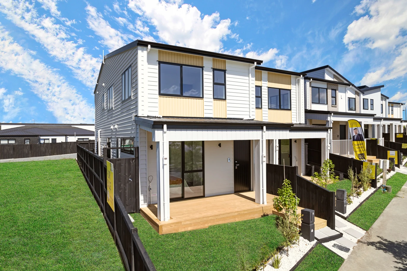 Brandnew affordable 4 beds 3 baths home, sits within one of Auckland’s most significant future development zones, 5 Marino Street Karaka, Auckland