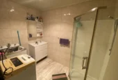 For rent, Fully Furnished 3-Beds 1 bath Apartment, 2 car parks, Available from 22th December, 1/24 Atkinson Avenue, Otahuhu, Auckland