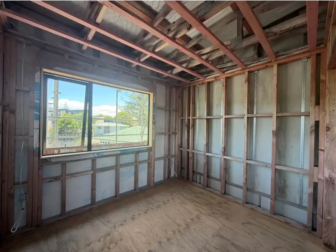 Under construction, brandnew 4 beds 3 baths home with garage and 2 ensuites, 1 ensuite ground floor, moments from schools, shopping centre, train station, Lot A, 5 Arawa Street, New Lynn, Auckland