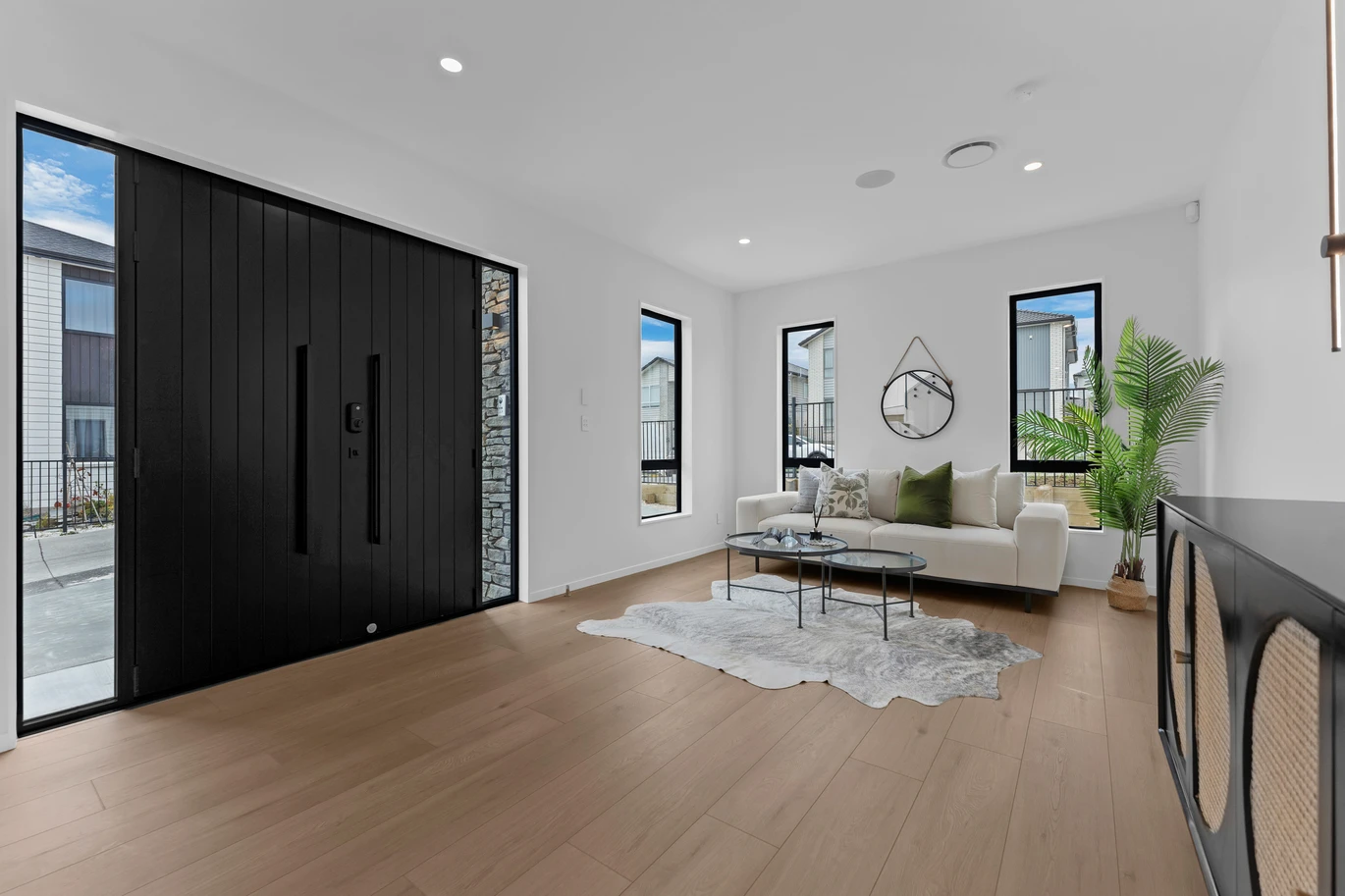 Ormiston school zone, Dual kitchens, ample parking, 8 beds 6.5 baths house on 436m2 section, including a downstairs ensuite and a 2-beds granny with wet bar, 2A Matatahi Road, Flat Bush, Auckland