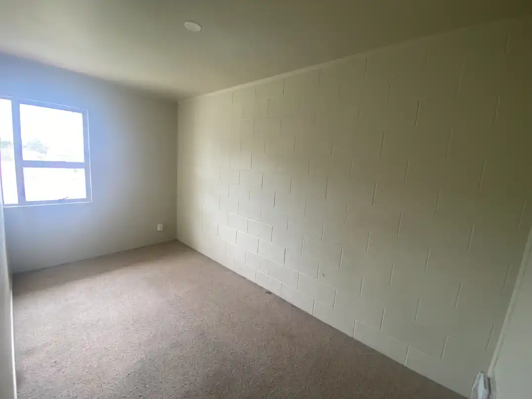 For rent, 2 beds 1 bath 1 car park apartment, Available now, 7/84 Princes Street, Otahuhu, Auckland
