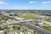 4 beds house on 157m2 section, Close to schools, shopping, transport, and motorway access, 10 Longview Oak Lane, Rosehill, Auckland