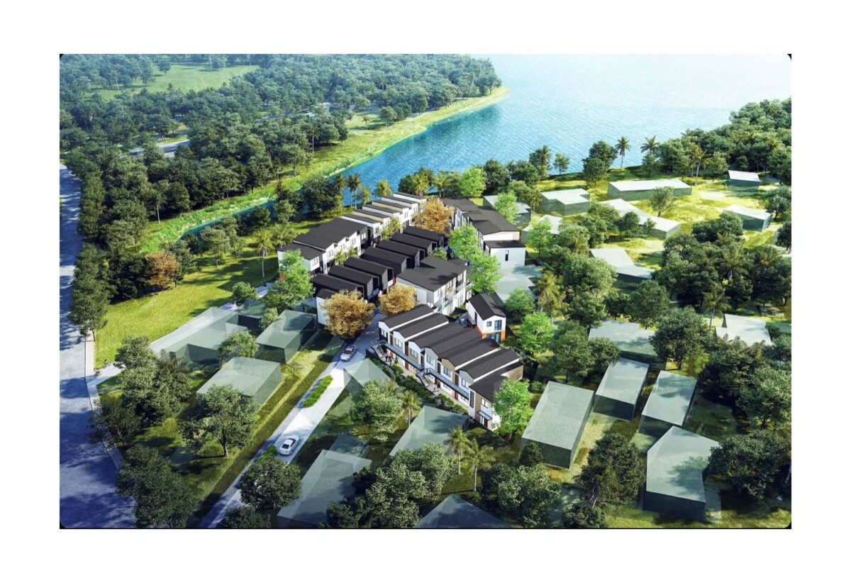 3x properties are being sold together, total land 4515m2 in MHU Zone, with RC for 32 new townhouses +1 existing house remaining on a 900m2 section, 9,11,17 Matipo Road, Te Atatu Peninsula, Auckland