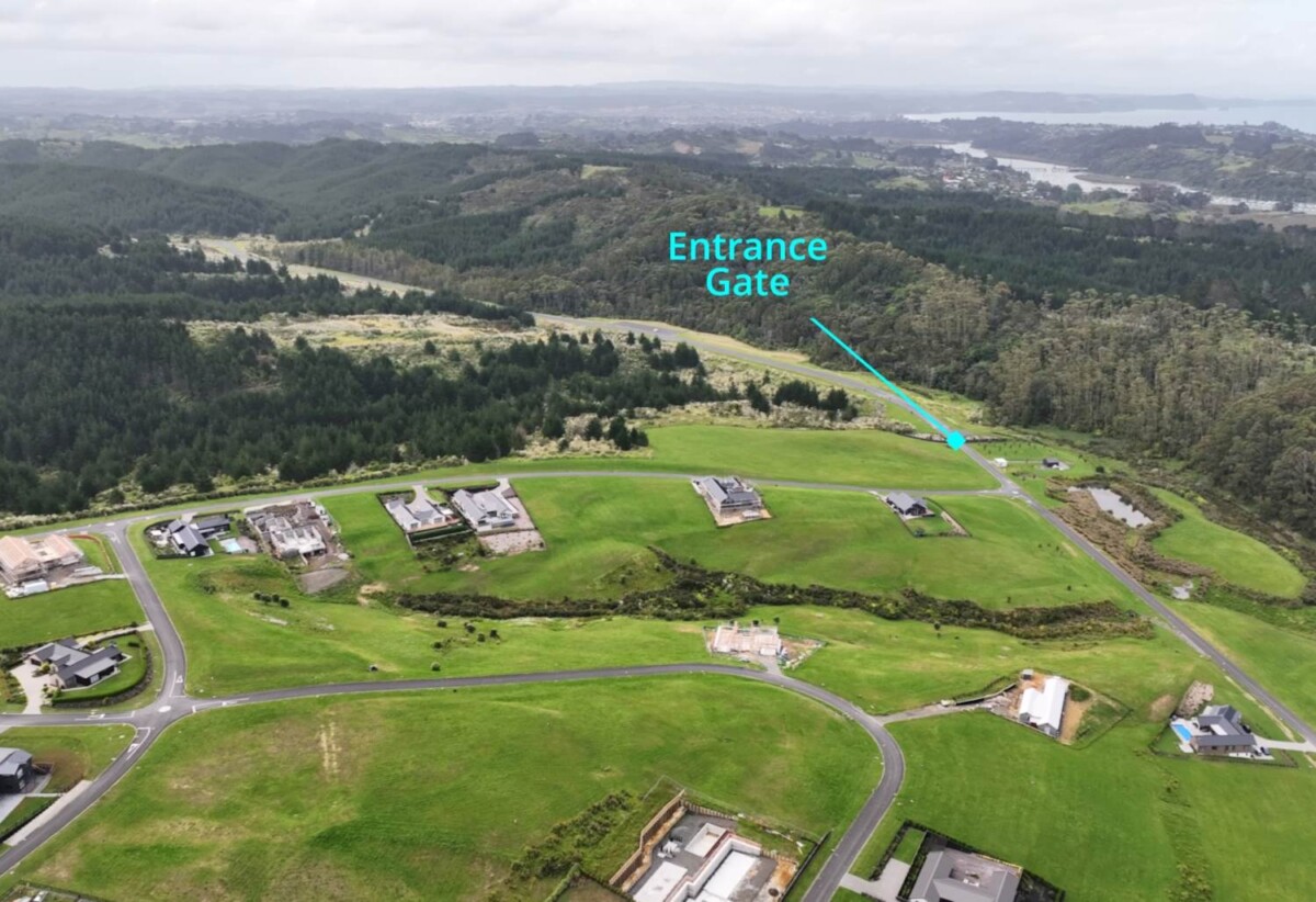 1934m² lifestyle section in Weiti Bay, 30 minutes from Auckland CBD and 15 minutes from Long Bay, 4 Taemai Place, Okura Bush, Albany, Auckland