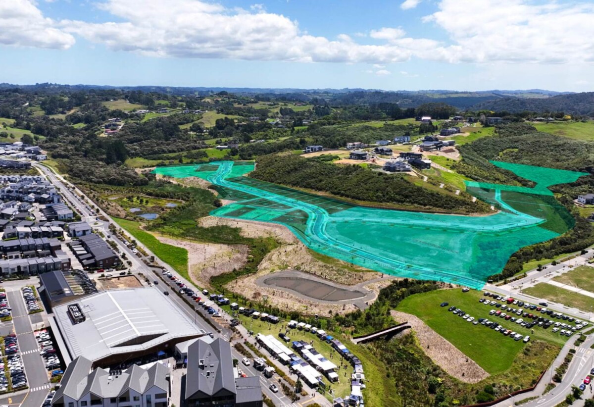 439m² section, walks to Long Bay Village, schools, beach, Sold January 2026 for $695,652, 10 Streamview Way, Long Bay, Auckland