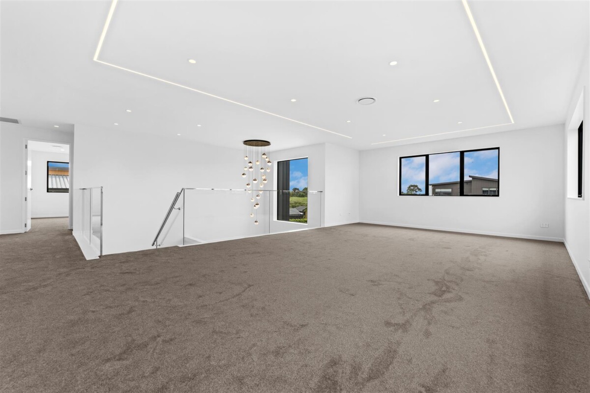 Brandnew 6 beds house with 2 beds granny flat on 800m2 section, Central air-conditioning, EV charging, walks to Pine Harbour, Beachlands hub, Golf Resort, 6 Hutukawa Drive, Beachlands, Auckland