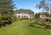 Macleans school zone, sea views, holding enjoys direct water access and riparian rights, luxury double-brick and concrete tile 7 beds + 2 offices on 11831m² land, 4 beds main house, Two separate dwellings offer further living flexibility:, 215 Bleakhouse Road, Mellons Bay, Auckland